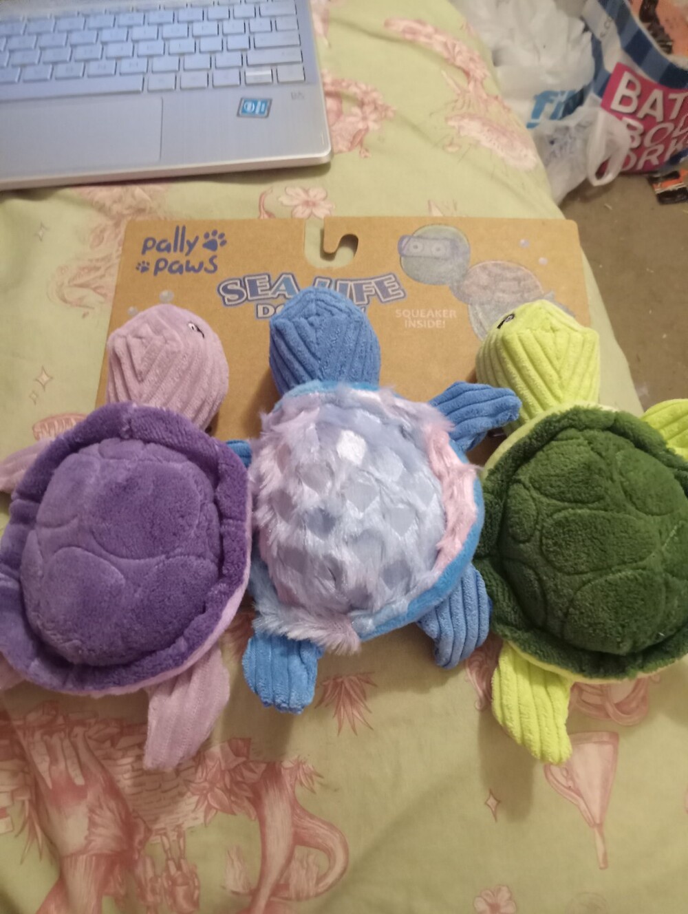 NWOT Set Of 3 Sea Turtle Squeaky Dog Toys